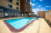 Fairfield Inn & Suites Huntsville - piscine