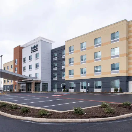 Fairfield Inn & Suites Staunton