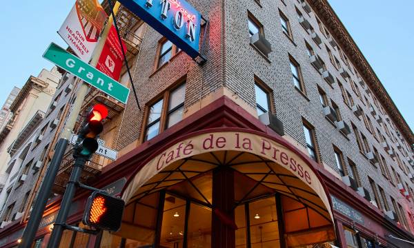 Hotel Triton