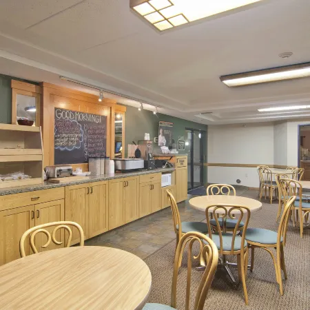 Boarders Inn & Suites by Cobblestone Hotels - Faribault