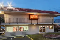 Red Roof Inn Phoenix - Midtown Hotels in Alhambra