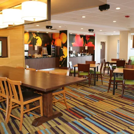 Fairfield Inn & Suites Bowling Green