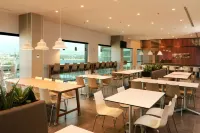 City Express by Marriott Monterrey Universidad -  Apartamentos vacacionales