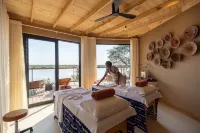 Anantara Tented Camp Kafue River - parking