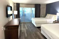 Howard Johnson by Wyndham Benton Harbor/St. Joseph - Pet friendly