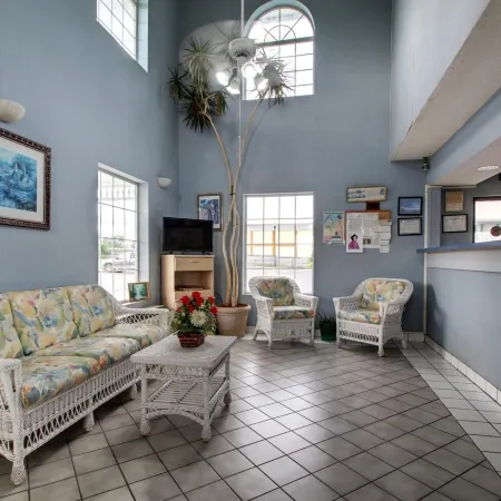 Key West Inn - LaFayette