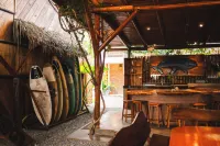 Vistamar Guest House - parking