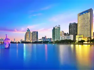 Xiamen Airlines Lakeside Hotel