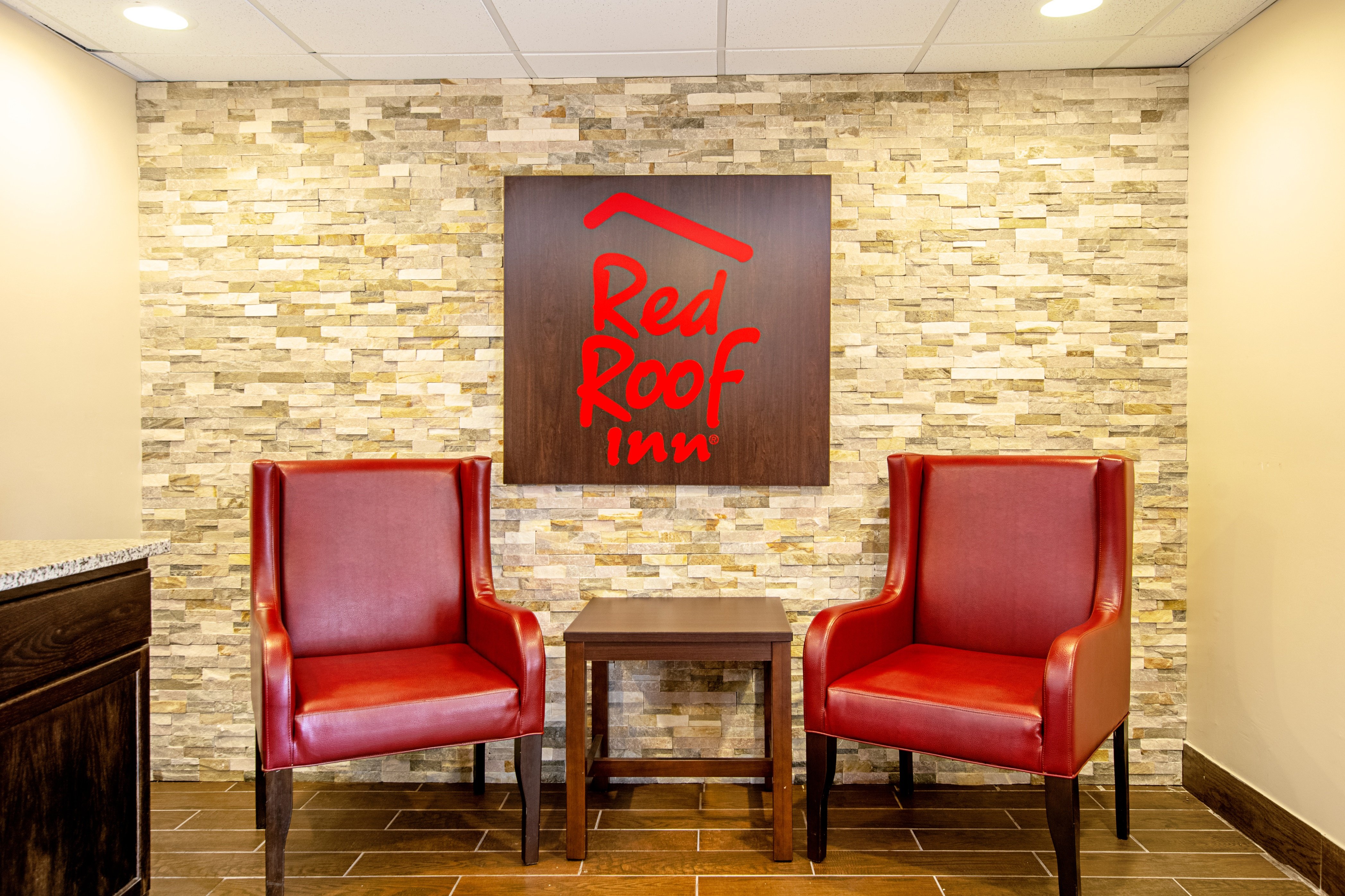 Red Roof Inn Scottsburg