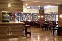 Hotel Ilunion San Sebastián - bar