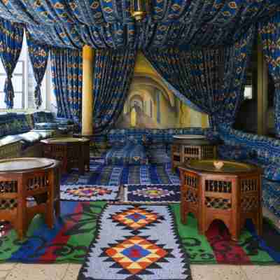 One Resort Jockey Others