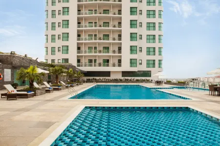 Somerset Central TD Hai Phong City Отели рядом с Аэропорт Катби