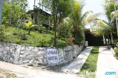 Viñas Hotel Hotéis próximos à(ao) Iglesia Catolica - Catedral De Lanquin