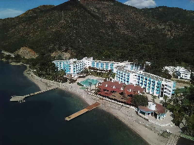 Fortezza Beach Resort