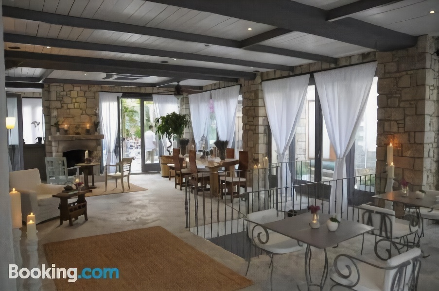 Monk Hotel Alacati - Adults Only
