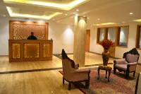 Hotel Royal Savoy Kashmir 샬리마 바그 멀 가든 주변 호텔