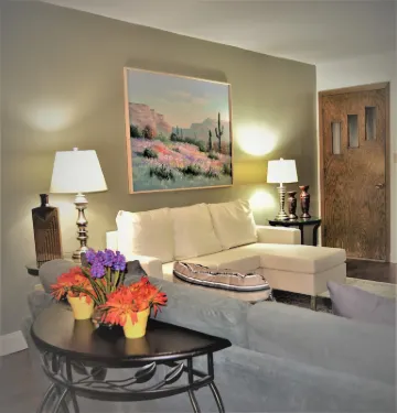 Arhaus 3: Serene Two-Bedroom Retreat