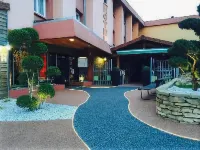 Logis Hotel Burnichon Hotels in Tarare