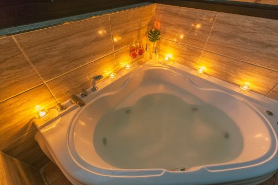 에이스펜션 수영장