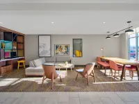 Holiday Inn ERIE by IHG 밀크릭 몰 주변 호텔