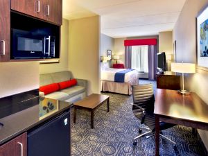 Holiday Inn Express & Suites Knoxville West - Oak Ridge