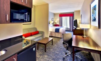 Holiday Inn Express & Suites Knoxville West - Oak Ridge