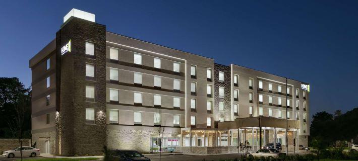 Home2 Suites by Hilton Norfolk Airport Hotel a Norfolk