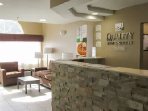 Quality Inn & Suites Maggie Valley - Cherokee Area Hotels in Maggie Valley