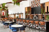 Canopy by Hilton Tempe Downtown - bar