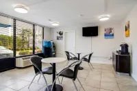 Studio 6 Extended Stay - Lagrange, GA - Pet friendly