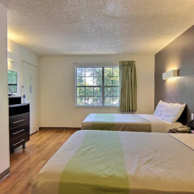 Studio 6 Extended Stay - Austin, TX - Northwest Отели рядом с достопримечательностью «Торговый центр The Arboretum»
