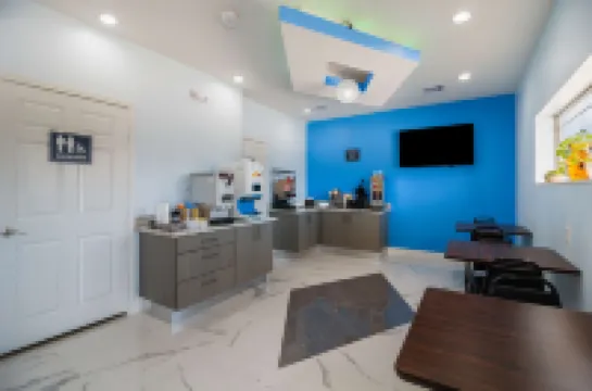 アメリカズ ベスト バリュー イン アルダイン ウェストフィールド