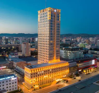 Best Western Premier Tuushin Hotel Hotel berhampiran Blue Sky Tower Residence