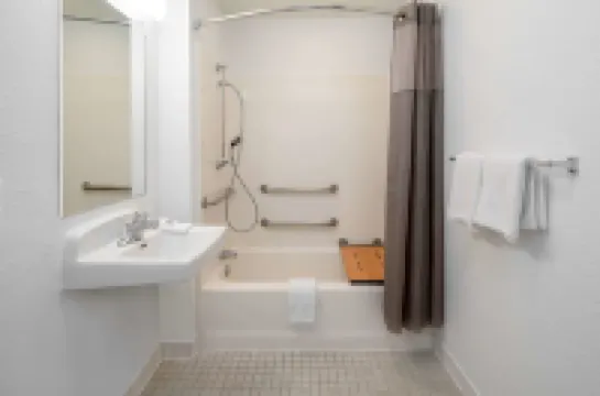 Motel 6 Ventura, CA - South