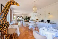 Hôtel la Villa Cap D’Antibes Hotels in Антіб