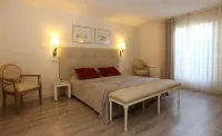 Les Criquets Hôtel & Spa Hotels near Parc de Majolan