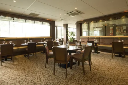 Premier Inn Castleford (Xscape, M62 J32) Отели в г. Шерберн ин Элмет