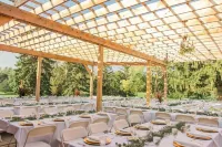 Lake Okoboji Resort and Conference Center - breakfast