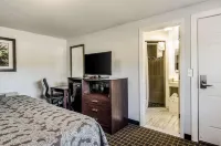 Rodeway Inn Middleboro-Plymouth Hotels in Middleboro