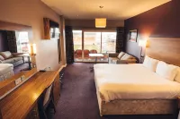 Blackpool Fc Hotel, Radisson Individuals