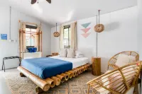Slumber Party Tamarindo