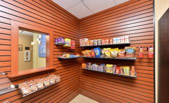Holiday Inn Express & Suites San Diego Otay Mesa