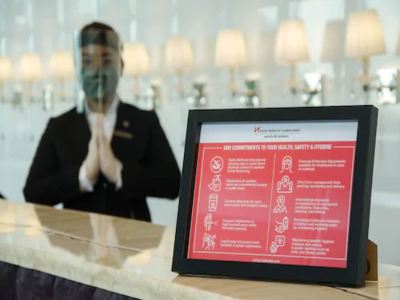 バー ホテル チプトラ ワールド スラバヤ マネージド by スイス ベルホテル インターナショナルの写真