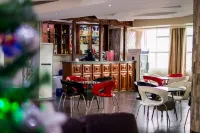 Mt. Zion Hotel