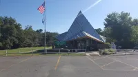 愛法拉湖旅館
