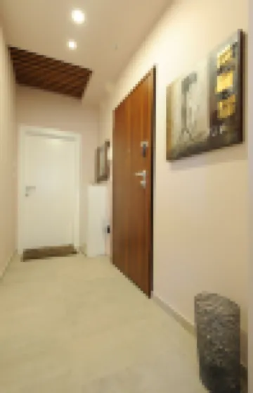 Silver & Gold Luxury Rooms