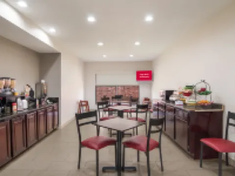 Red Roof Inn Terrell Hoteles en Terrell