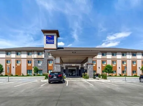 Sleep Inn & Suites Fargo Medical Center