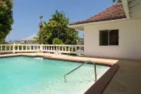 Gemini Villa Hotels in Coral Spring