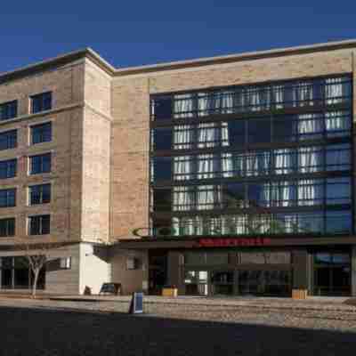 Courtyard Richmond Downtown Hotel Exterior